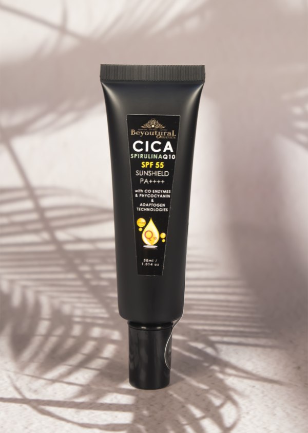 CICA SPIRULINA Q10 SUNSHIELD SPF55 PA++++(with ADAPTOGEN & PHYCOCYANIN TECHNOLOGIES) 30G